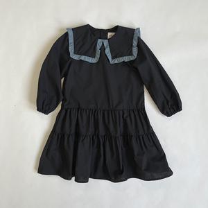 Двухъярусное платье с оборками и большим воротником, подобранными по цвету Branshes, цвет Black