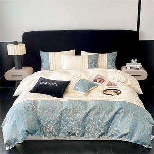 Комплект постельного белья Muji Light luxury 1.5, 4 предмета, 200х230/245х245 см, молочный/голубой/бабочки