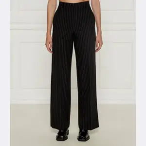 Брюки стандартного кроя Patrizia Pepe, черный