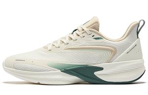 Амортизирующие дышащие низкие кроссовки мужские Microcrystal White Warm Linen Erke