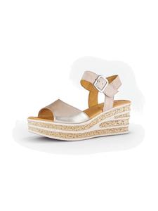 Gabor Босоножки на танкетке золотистого цвета