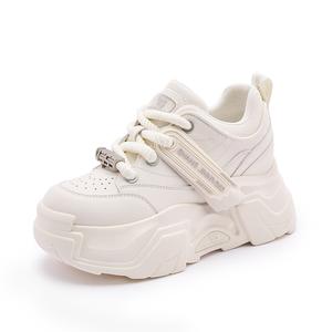 Milan Love Song Амортизирующие Износостойкие Легкие Дышащие Низкие Массивные Кроссовки 8 см Женские Черный, Бежевый