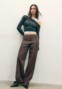 Классические брюки прямого кроя Stradivarius, Dark Brown