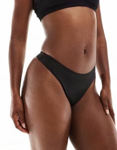 Бесшовные, впитывающие, легкие стринги Period черного цвета Modibodi