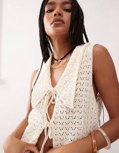 Восстановленный винтажный фестивальный топ с завязкой спереди и воротником кремового цвета Reclaimed Vintage