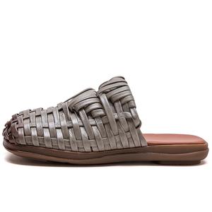 Jay Женские серые тапочки с закрытым носком и плетеной резиновой подошвой, цвет Gray