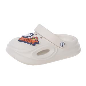 Детские тапочки с противоскользящей, противоударной и дышащей подошвой BOBDOG, белый