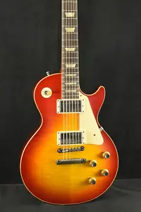 Gibson Custom Shop 1960 Les Paul Standard Reissue VOS Вискированный Cherry Sunburst