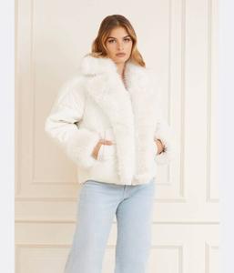 Куртка женская Guess короткая с меховой отделкой, бежевый