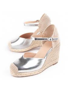 Сандалии Balenci4 в серебристом цвете Montevita