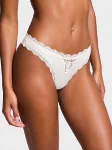 Трусики-Стринги с кружевной отделкой Dream Angels, lace trim coconut white