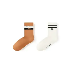 Разноцветные гольфы унисекс 2 шт Skechers, 2 пары (коричневый пробковый/белый гардения)