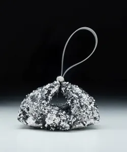 Сумка Jesmyn с пайетками, двусторонняя Charles & Keith, цвет Silver