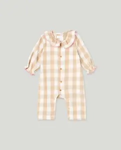 Длинная распашонка-пелеринка с клетчатым узором для девочки Cotton Juice, коричневый