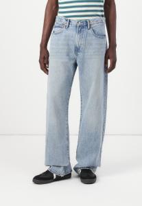 Джинсы свободного кроя GAP, светло-голубой