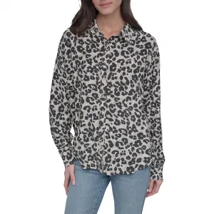 Рубашка DKNY, окрашенная и напечатанная методом Garment Dye And Print, серый