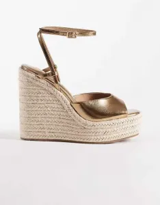 Золотистые эспадрильи на танкетке Tamryn ASOS DESIGN Wide Fit
