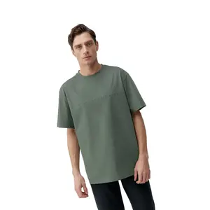 Мужская футболка Veneta Born Living Yoga, военный зеленый