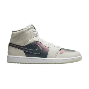 Кроссовки Air Jordan Wmns Air Jordan 1 Mid 'Phantom Iridescent', серый