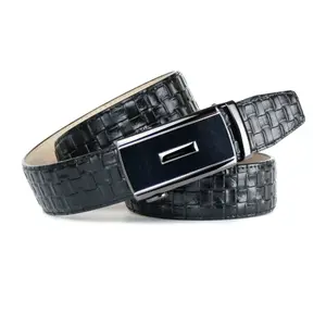 Кожаный ремень Anthoni Crown с тисненым плетеным узором, черный