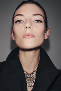 Треугольное ожерелье с драгоценными камнями Zara, золотой