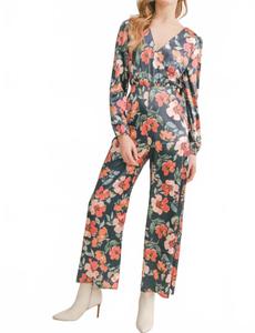 Стильный комбинезон в синем цвете с мультицветным цветочным принтом Sadie & Sage