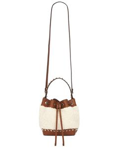 Сумка Rockstud на шнурке Valentino Garavani, Naturale & Selleria