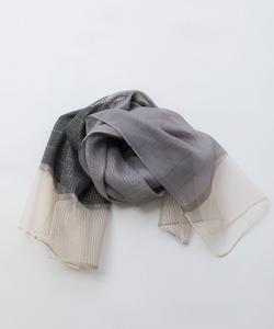 полосатая накидка из органзы с каймой