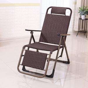 Yu Senyi Складное кресло из ротанга с трехопорной конструкцией