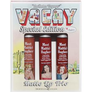 Помада The Balm Voyage Vacay Trio I'm Vegan, Meet Matt(e) Hughes Persistent 7,4 ml + Meet Matt(e) Hughes Charismatic 7,4 ml + Meet Matt(e) Hughes Adventurous 7,4 ml / 1 Stk.