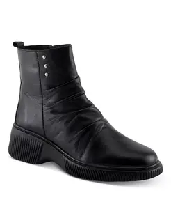 Наяна кожаный ботинок с защипами, съемной стелькой и рифленой подошвой Spring Step, черный
