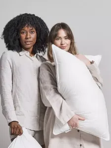 Подушка Bedfolk Feather & Down, цвет medium/firm