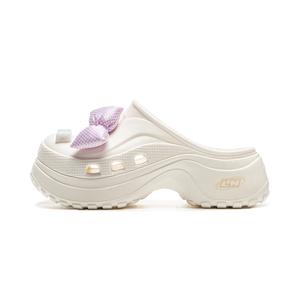 LINING YINGXIONGLIANMENGYONGCHIPAIDUI x Project* Сабо женские цвета слоновой кости