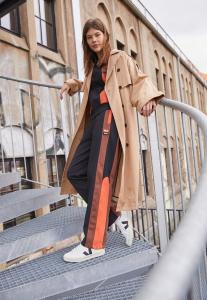 Кроссовки Veja Campo, очень белый / черный