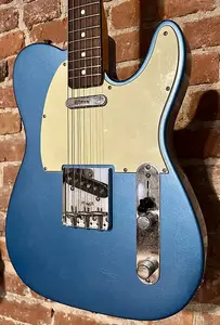 «Новая» электрогитара Fender Limited Edition Road Worn Vintera II '60s Telecaster - Lake Placid Blue, очень быстрая доставка и профессиональная настройка в комплекте!
