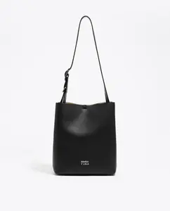 Средняя женская сумка через плечо Carlino из кожи Bimba Y Lola, черный