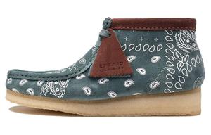 Оригинальные ботинки Wallabee Green Paisley Clarks
