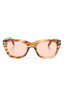 TOM FORD Eyewear солнцезащитные очки в квадратной оправе черепаховой расцветки, коричневый