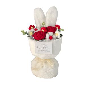 Игрушка с вязаными ушками зайчика TLXT, красный