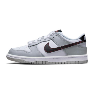 Женские кроссовки для скейтбординга Nike Dunk Low