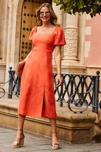 Расклешенное платье миди с вырезом в форме сердца и льном Sosandar, розовый