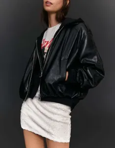 Белая кружевная мини-юбка с пайетками Bershka