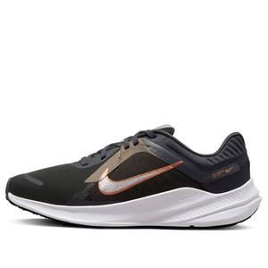 Кроссовки quest 5 'grey metallic copper' Nike, черный