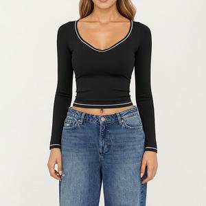 Женский длинный рукав укороченный топ с V-образным вырезом, контрастной отделкой и гладкой эластичной посадкой Anna-Kaci, Black