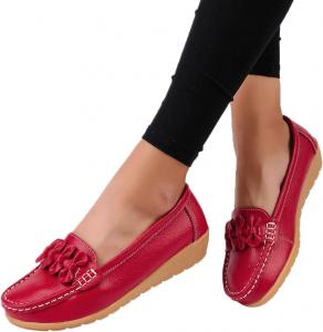 Женские повседневные лоферы ZBYY, слипоны для вождения, удобные кожаные туфли на плоской подошве для прогулок на улице, лодочные туфли, Red 10
