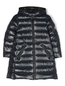 Длинный пуховик Moncler Enfant, синий