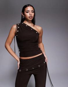 Эксклюзивный двухслойный топ Kaiia на одно плечо с люверсами и сборками шоколадного цвета