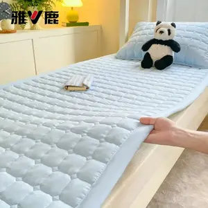 Yalu Наматрасник из хлопка 200х220 см, 3 предмета (матрасник + 2 наволочки), антибактериальный, дышащий, цвет Solid Color - Sky Blue