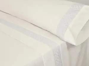 Комплект постельного белья Pierre Cardin ELISA бежевого цвета для двуспальной кровати pierre cardin