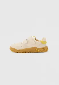Унисекс кроссовки barefoot Primigi, Off-White